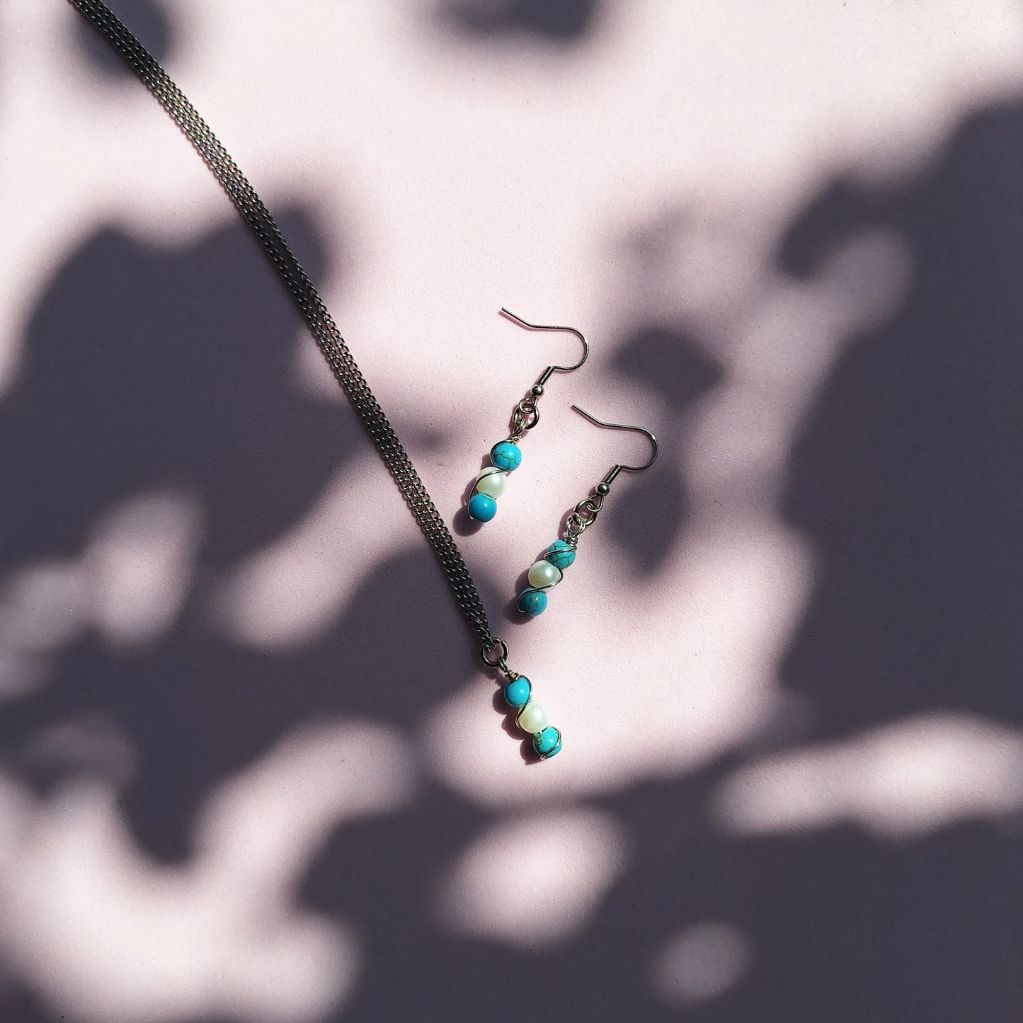 Howlite Earring and Glass Pearl Set