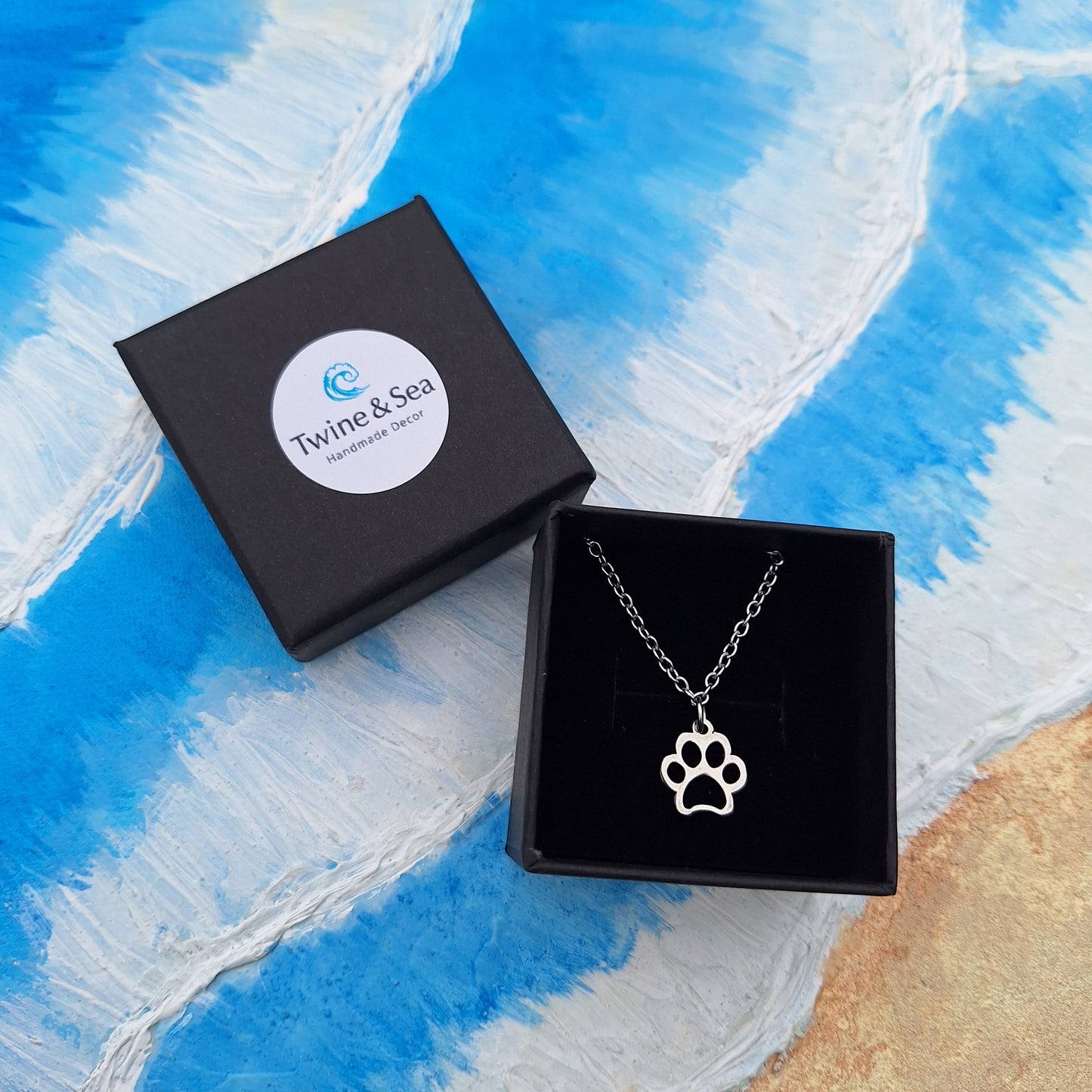 Delicate Paw Handchain