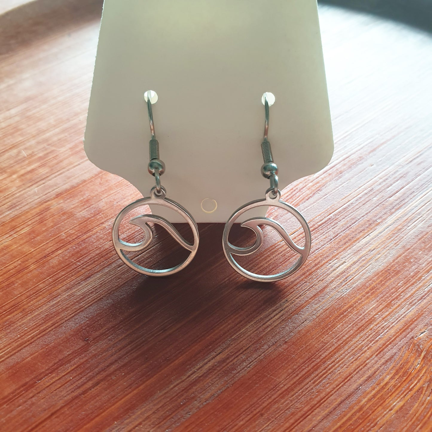 Stainless steel wave earrings