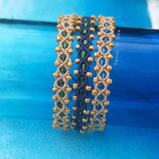"The sun, sea and stars" macrame bracelet